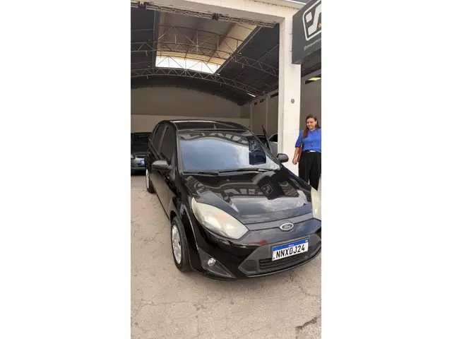 Carro Ford Fiesta Sedan 2013 1.0 (Flex)
