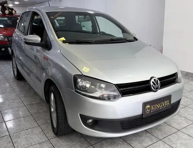 Carro Volkswagen Fox 2014 1.6 VHT Rock in Rio (Flex)