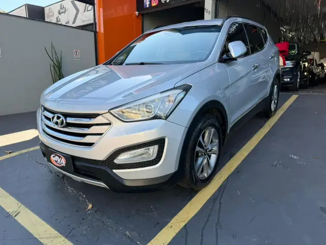 Carro Hyundai Santa Fe 2015 GLS 3.3L V6 4x4 (Aut) 5L
