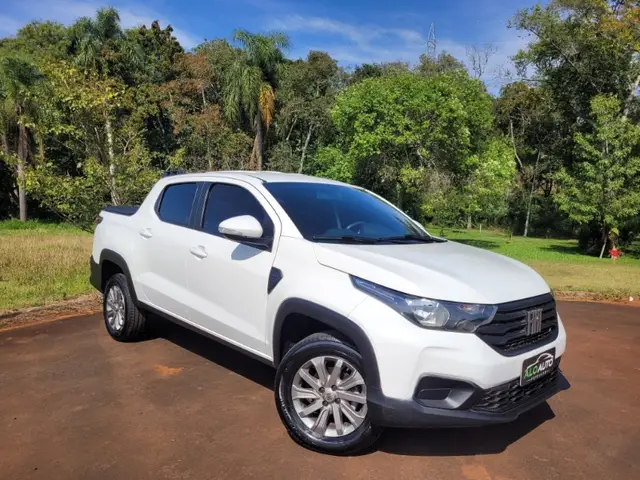 Carro Fiat Strada 2023 Freedom 1.3 CD (Flex)