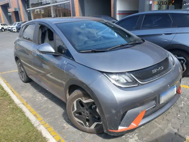 Carro BYD Dolphin 2024 EV