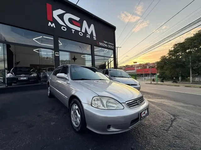 Carro Honda Civic 1999 Sedan LX 1.6 16V (Aut)