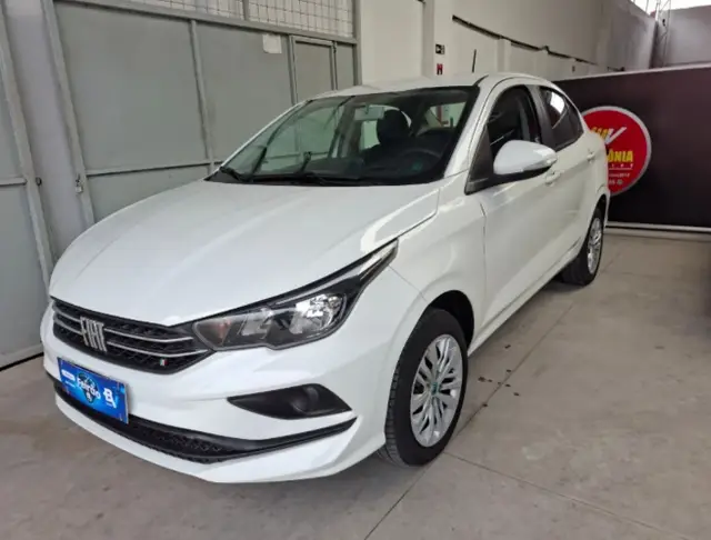 Carro Fiat Cronos 2024 Drive 1.3