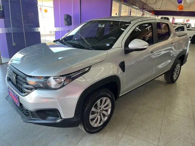 Carro Fiat Strada 2024 Freedom 1.3 Flex 8V CD