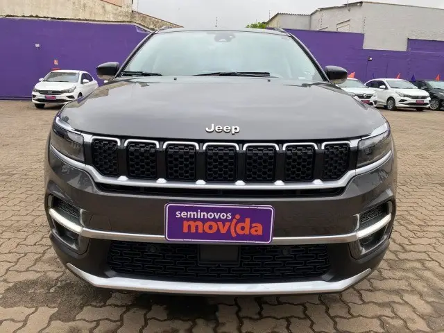 Carro Jeep Commander 2023 Limited 1.3 T270