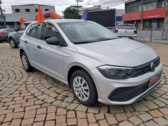 Carro Volkswagen Polo 2025 Track 1.0 Flex 12V 5p