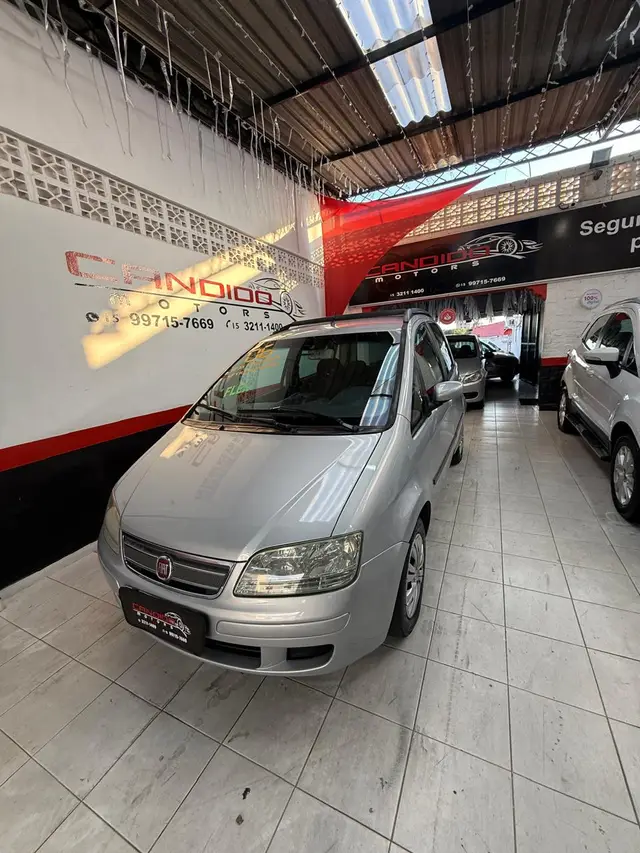 Carro Fiat Idea 2006 ELX 1.4 (Flex)