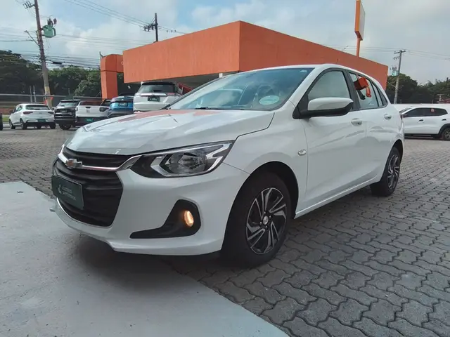 Carro Chevrolet Onix 2025 LT 1.0