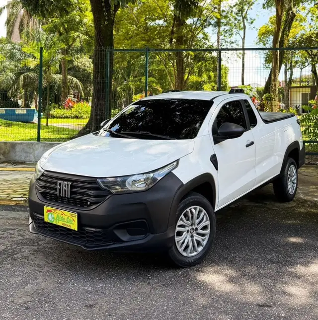 Carro Fiat Strada 2023 Endurance 1.4 Cabine Plus (Flex)