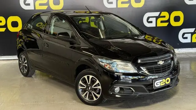 Carro Chevrolet Onix 2013 1.4 LT SPE/4