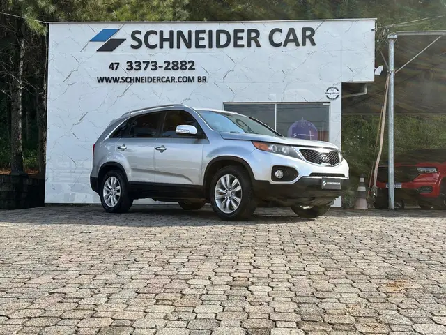 Carro Kia Sorento 2012 2.4 16V 4x2 (Aut)