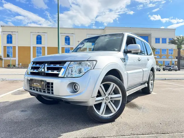 Carro Mitsubishi Pajero Full 2014 3.8 V6 5D HPE 4WD