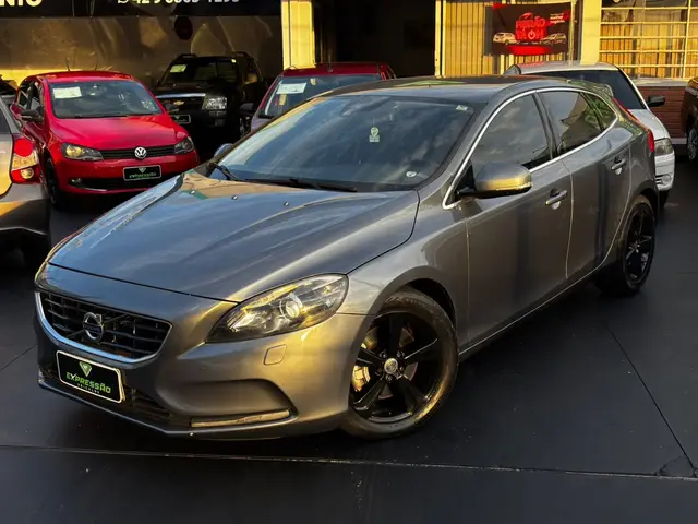 Carro Volvo V40 2015 2.0 T4 Dynamic