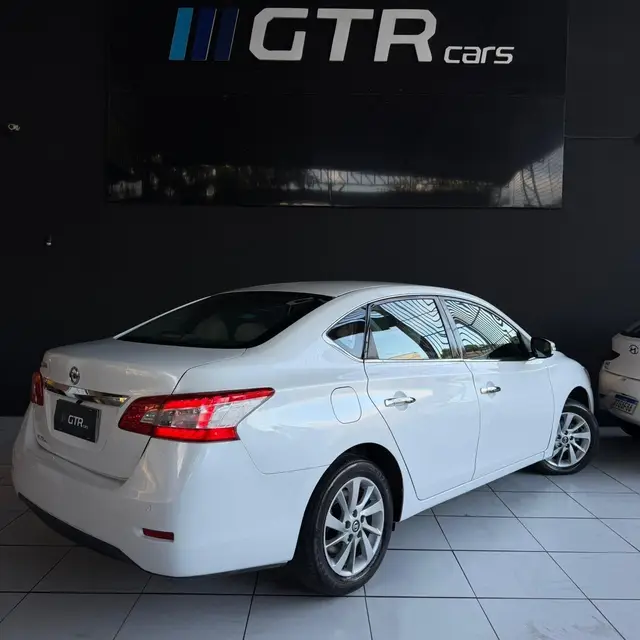 Carro Nissan Sentra 2014 SV 2.0 16V CVT (Flex)