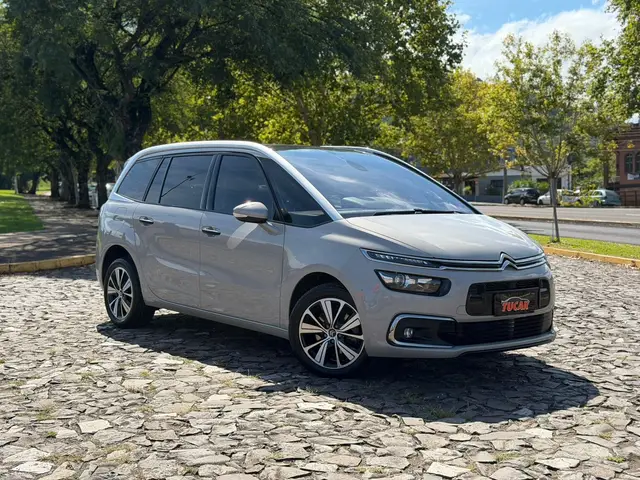 Carro Citroën C4 Picasso 2018 1.6 16V THP Intensive (Aut)