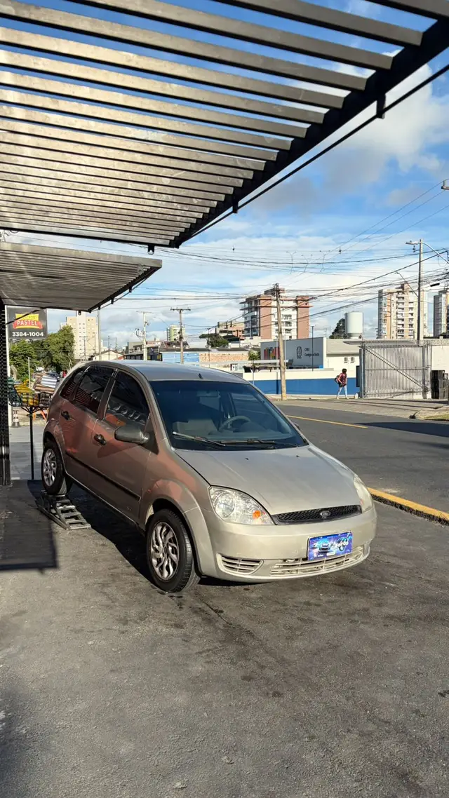 Carro Ford Fiesta Hatch 2007 Street 1.0 8V
