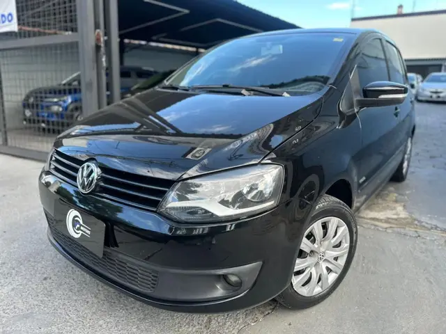 Carro Volkswagen Fox 2013 1.0 VHT (Flex) 4p