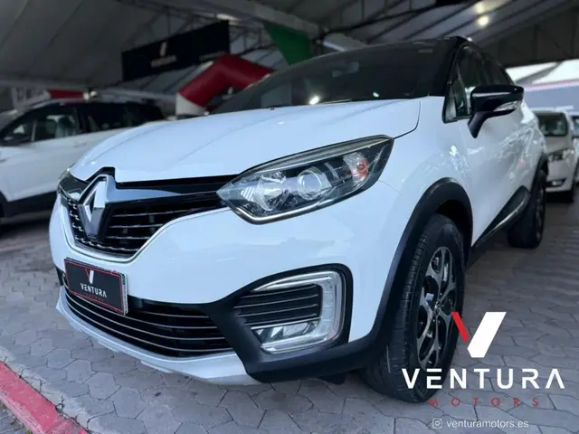 Carro Renault Captur 2018 Intense 1.6 16v SCe CVT (Flex)