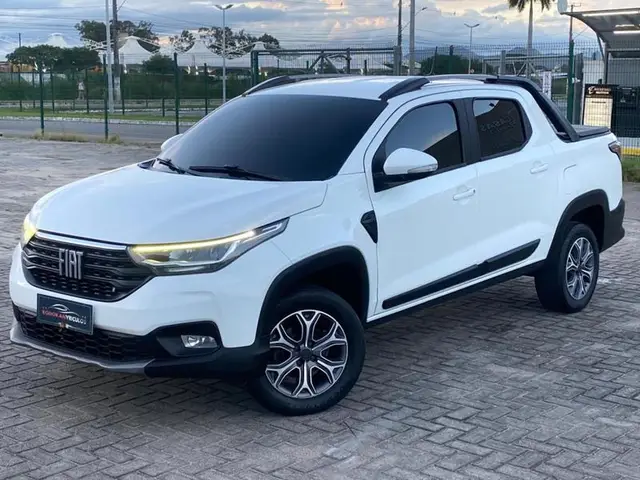 Carro Fiat Strada 2021 Volcano 1.3 CD (Flex)