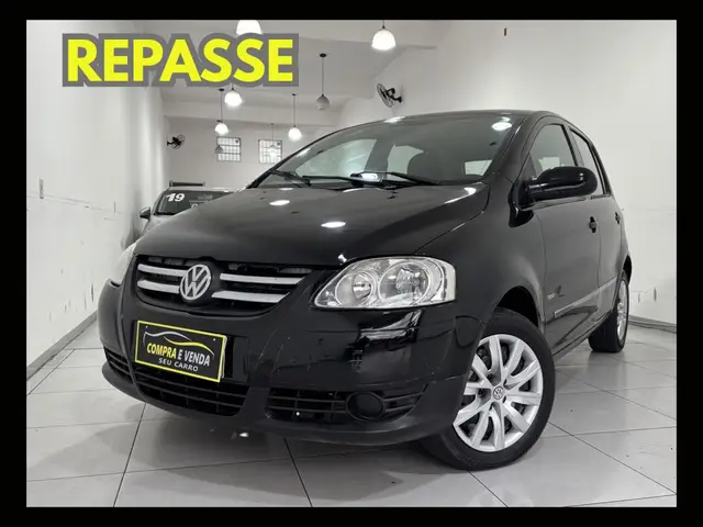 Carro Volkswagen Fox 2009 1.0 8V (Flex) 4p