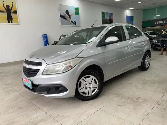 Carro Chevrolet Onix 2013 1.0 LT SPE/4