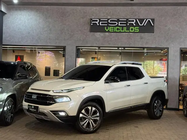 Carro Fiat Toro 2023 Volcano 2.0 TDI 4x4 (Aut)