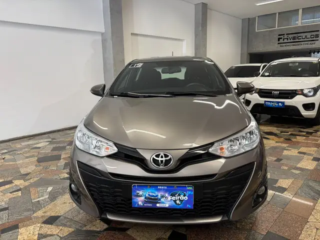 Carro Toyota Yaris 2019 1.3 XL Plus Tech CVT (Flex)