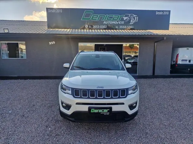 Carro Jeep Compass 2017 2.0 Limited (Aut) (Flex)
