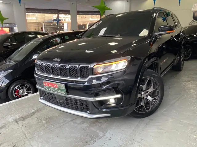 Carro Jeep Commander 2022 Overland T270 Flex (Aut)