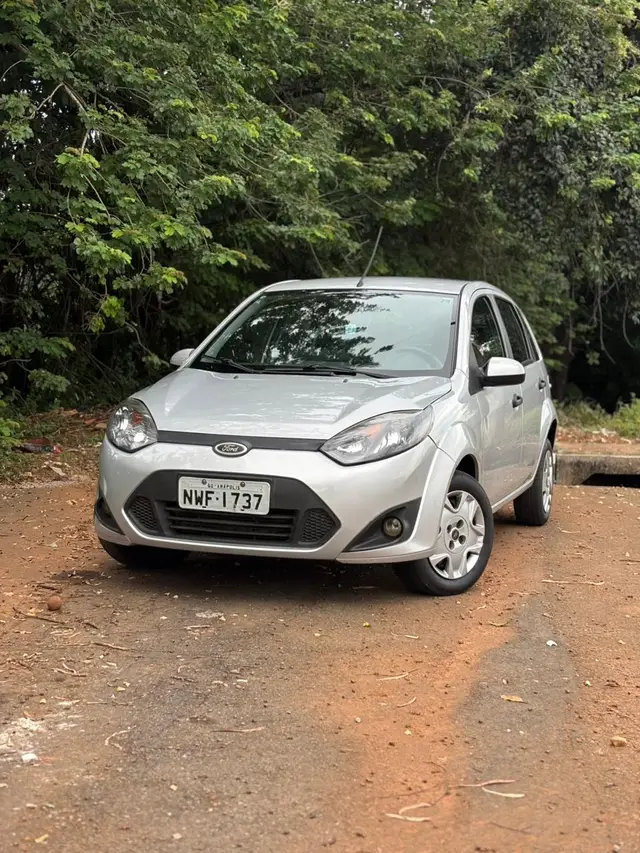 Carro Ford Fiesta Hatch 2011 1.6 (Flex)