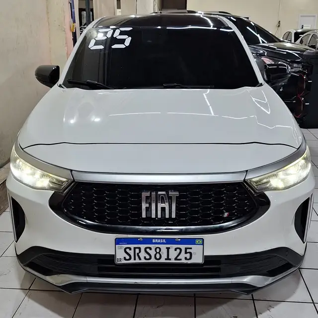 Carro Fiat Fastback 2025 Limited Edition