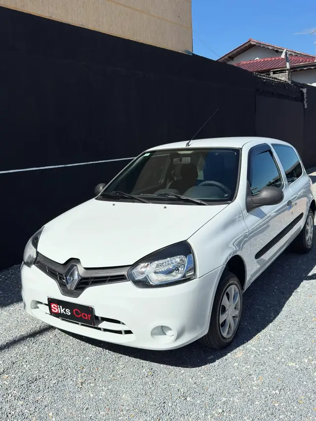 Carro Renault Clio 2014 Authentique 1.0 16V (Flex) 2p