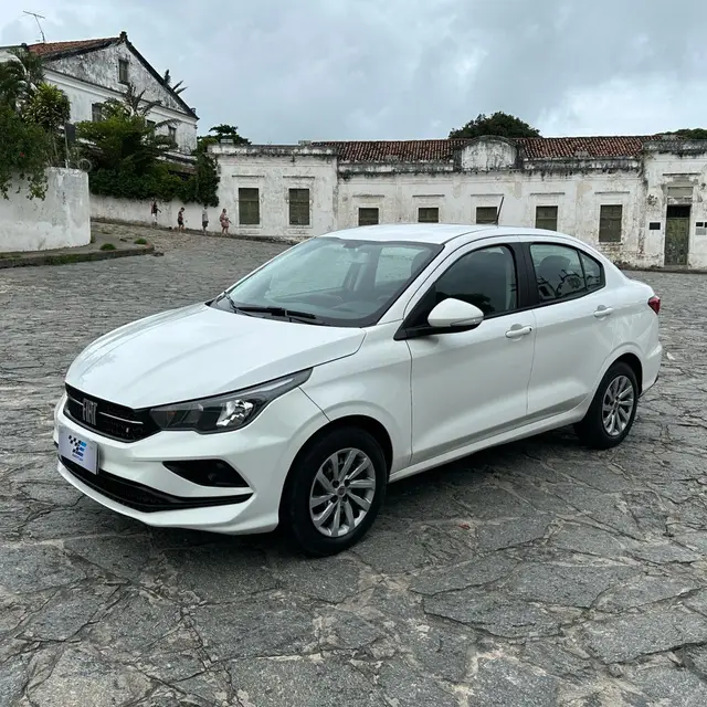 Carro Fiat Cronos 2022 Drive 1.3