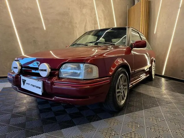 Caminhão Ford Cargo 1113 1989 (3 Eixos)