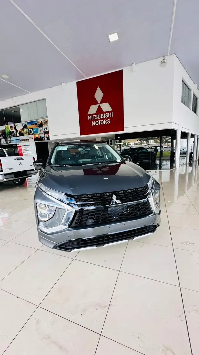 Carro Mitsubishi Eclipse Cross 2027 HPE-S 4x4