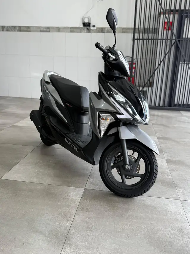 Moto Honda Elite 125 2023 CBS