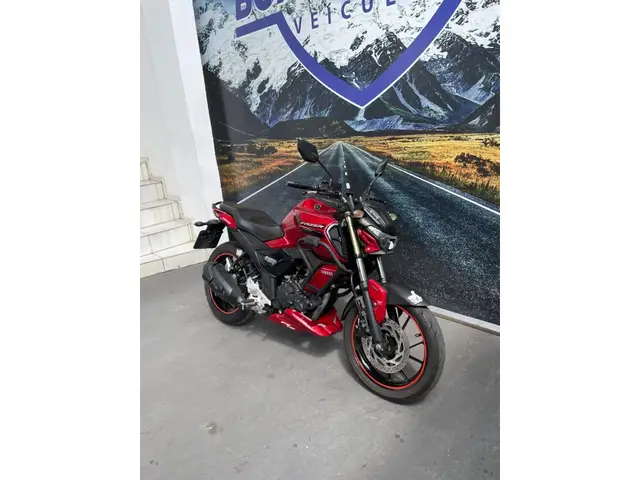Moto Yamaha Fazer FZ15 2024 ABS