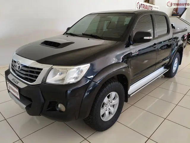 Carro Toyota Hilux Cabine Dupla 2013 Hilux 3.0 TDI 4x4 CD SRV