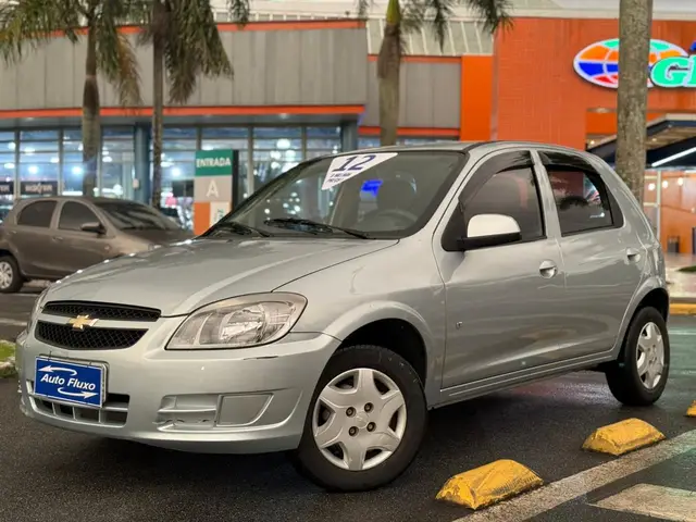 Carro Chevrolet Celta 2012 LT 1.0 (Flex)
