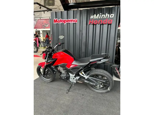 Moto Honda CB 300F Twister 2024 (CBS)