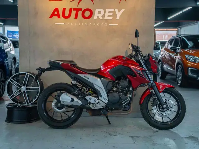 Moto Yamaha Fazer FZ25 2023 Pantera Negra