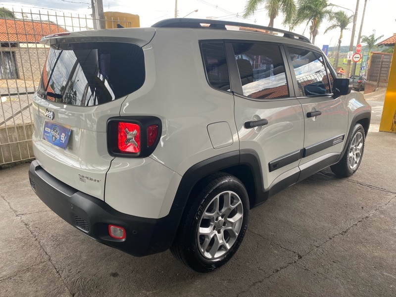 Jeep Renegade 1.8 (Aut) (Flex)
