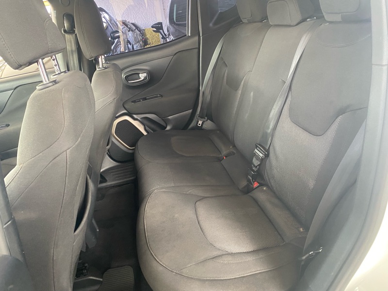 Jeep Renegade 1.8 (Aut) (Flex)