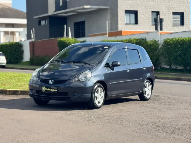 Carro Honda Fit 2006 LXL 1.4