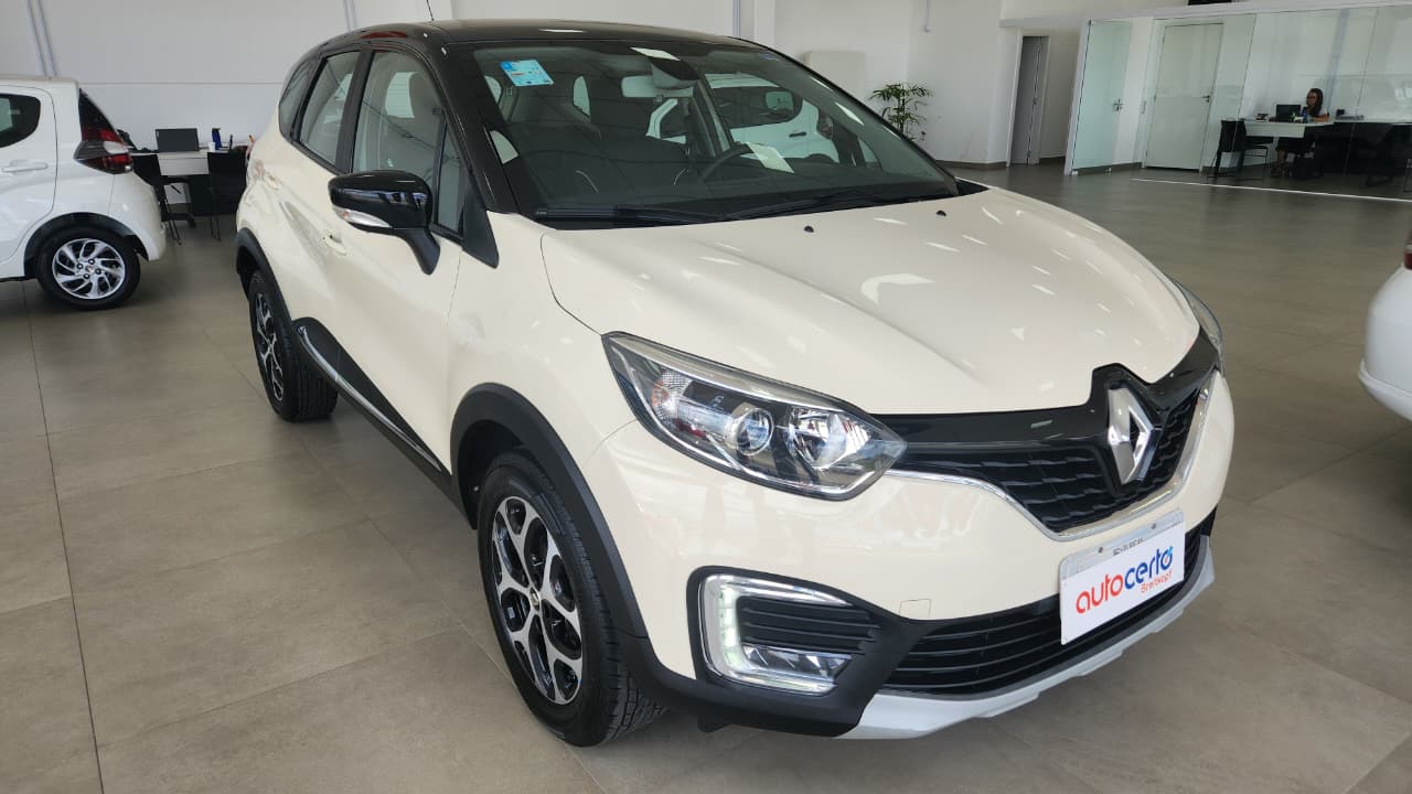 Renault-Captur-Intense 1.6 16v SCe CVT (Flex)