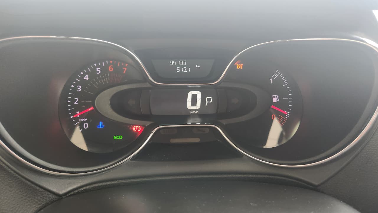 Renault-Captur-Intense 1.6 16v SCe CVT (Flex)