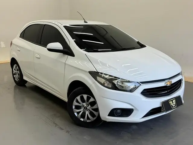 Carro Chevrolet Onix 2019 1.0 LT SPE/4