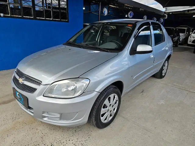 Carro Chevrolet Prisma 2012 Maxx/ LT 1.4 (Flex)