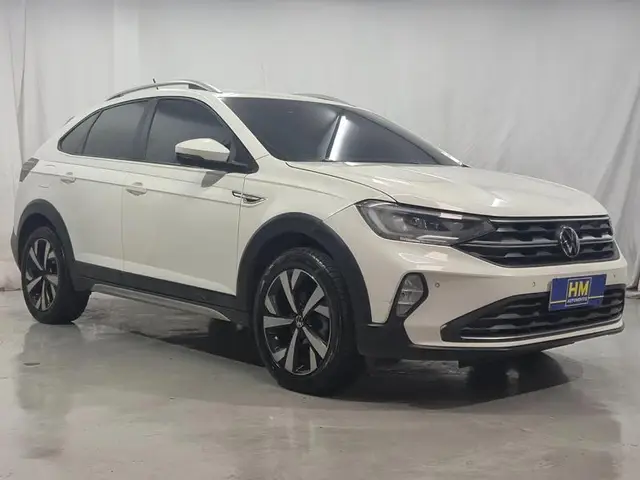 Carro Volkswagen Nivus 2023 Highline 200 TSI