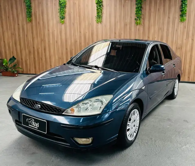 Carro Ford Focus Sedan 2005 GLX 1.6 8V